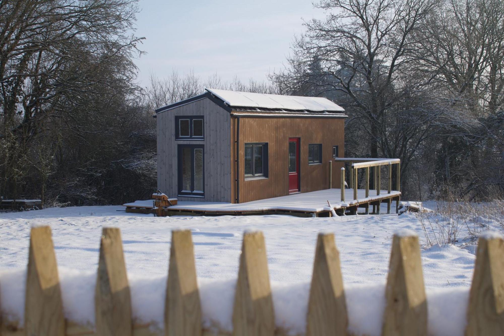 Tiny House Les Jours Heureux Sejour Nature Pres De Dinant Et Des Lacs De L Eau D Heure Villers-le-Gambon Esterno foto