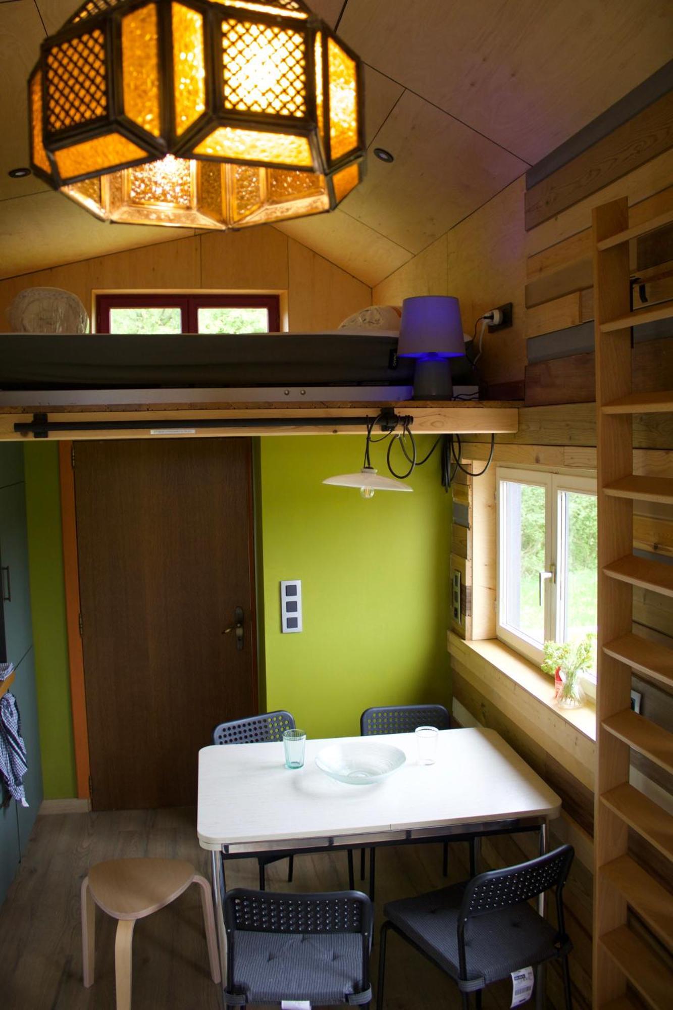 Tiny House Les Jours Heureux Sejour Nature Pres De Dinant Et Des Lacs De L Eau D Heure Villers-le-Gambon Esterno foto