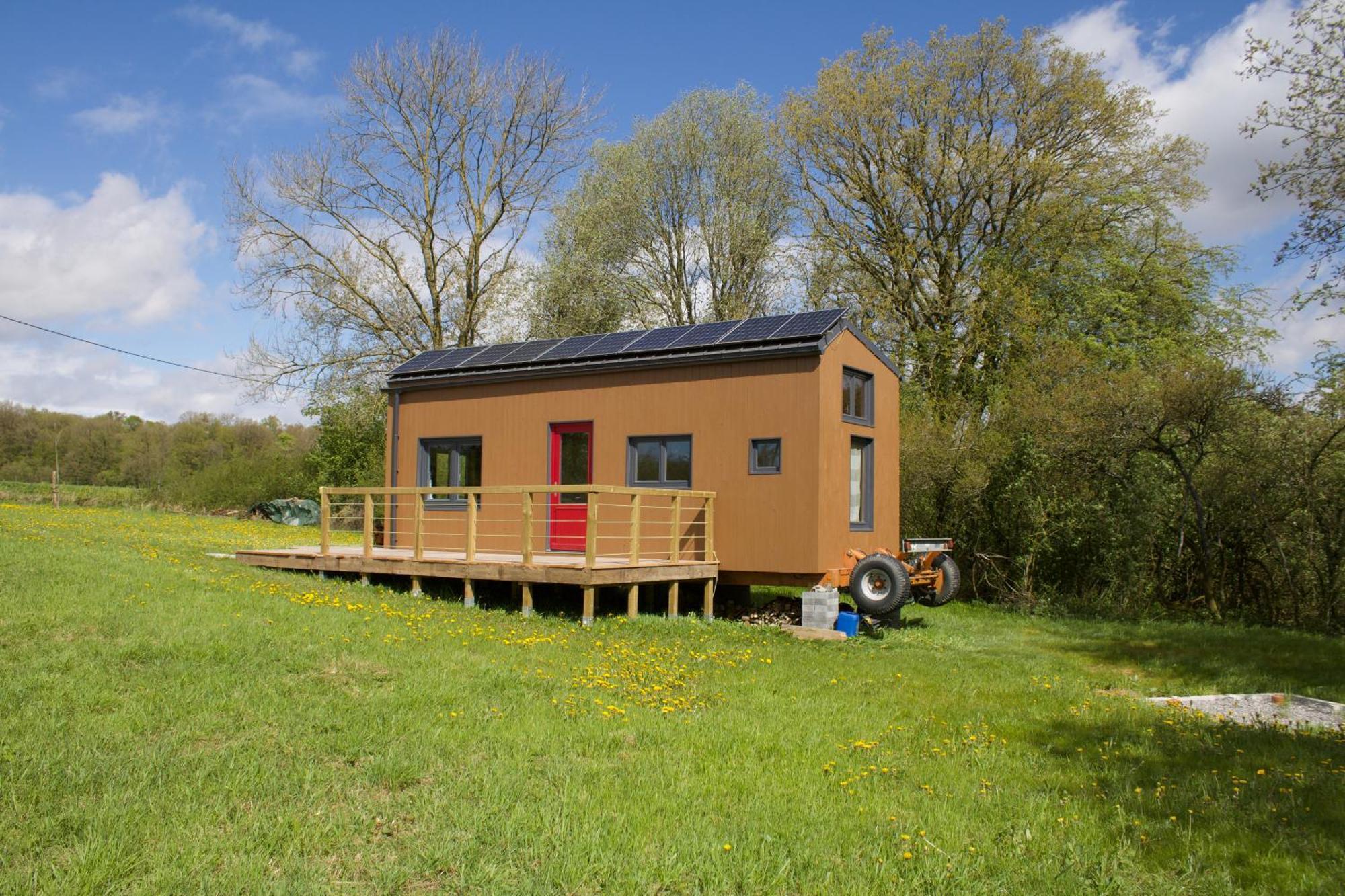 Tiny House Les Jours Heureux Sejour Nature Pres De Dinant Et Des Lacs De L Eau D Heure Villers-le-Gambon Esterno foto